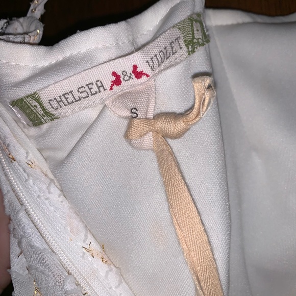 ✨White Dress ✨ - Picture 6 of 6